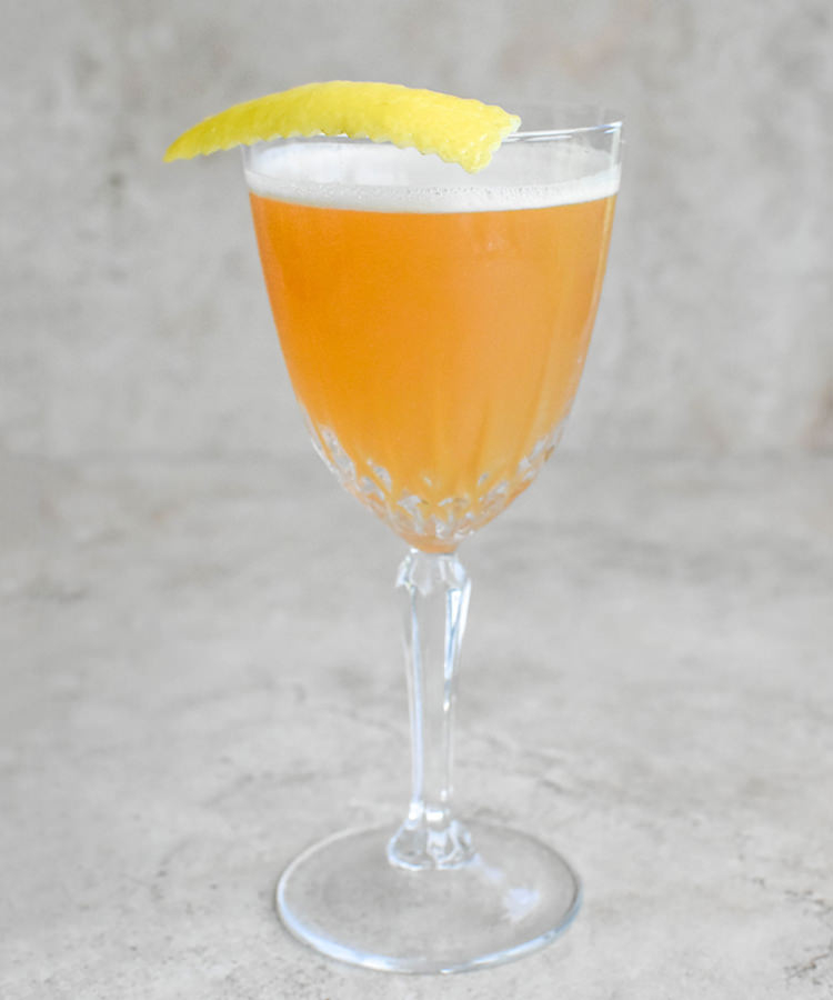 A Play on Two Classic Cocktails – The Fast Car